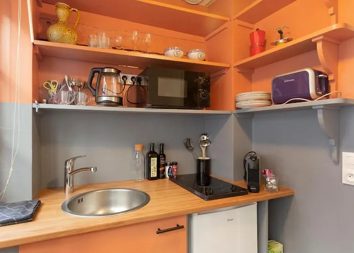 Couleur Corail Peaceful Gem & Shared Yard أونفلور