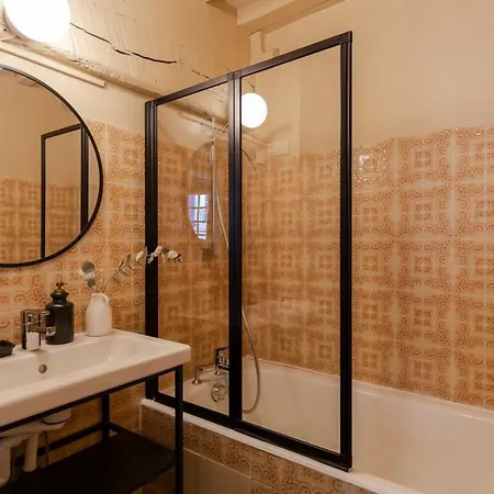 Couleur Corail Peaceful Gem & Shared Yard * Ονφλέρ